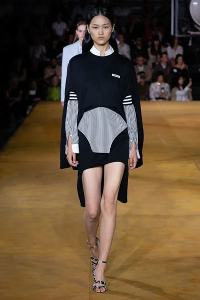 Look 76